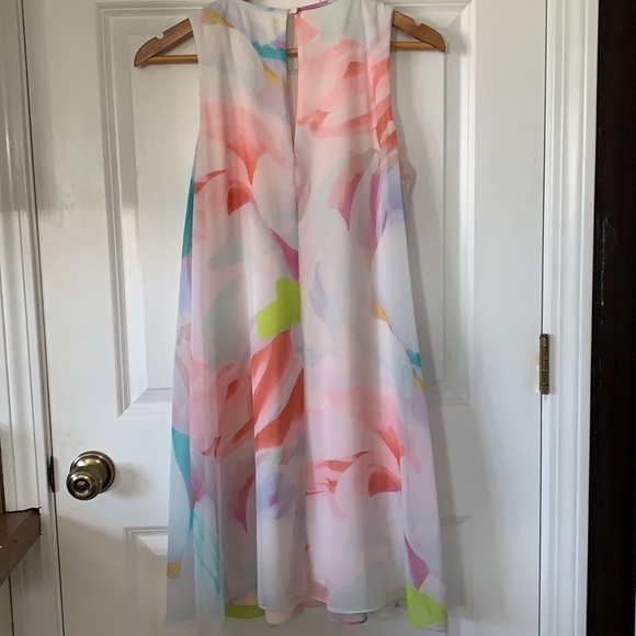 𝅺NWT Calvin Klein Printed Watercolor Floral Chiffon Trapeze Dress Size 10 - Picture 5 of 10